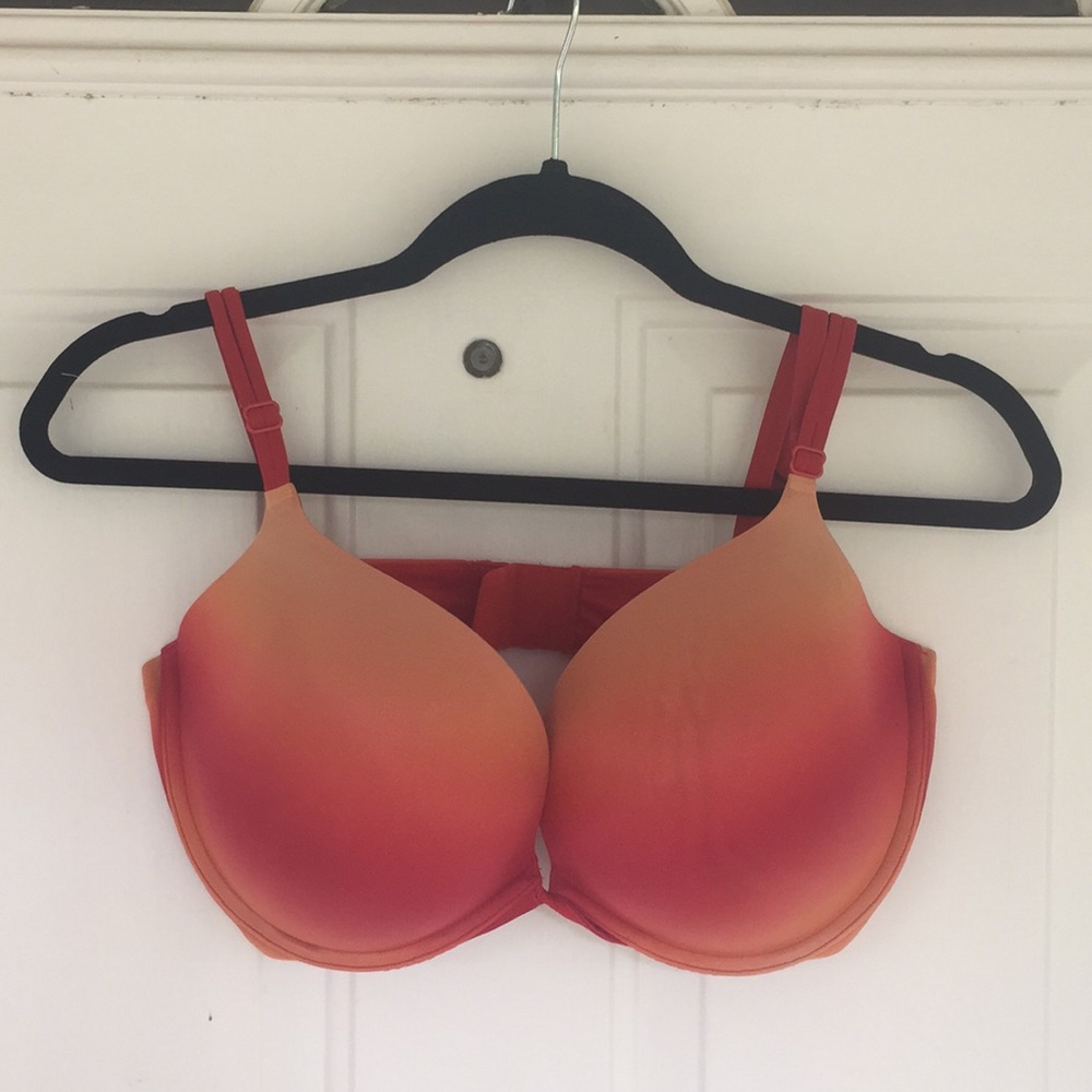 NWT Victoria’s Secret Very Sexy Bra